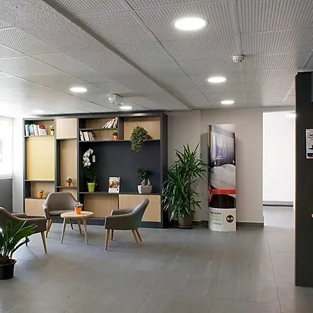 Hotell Saint-quentin Saint-Quentin (Aisne)